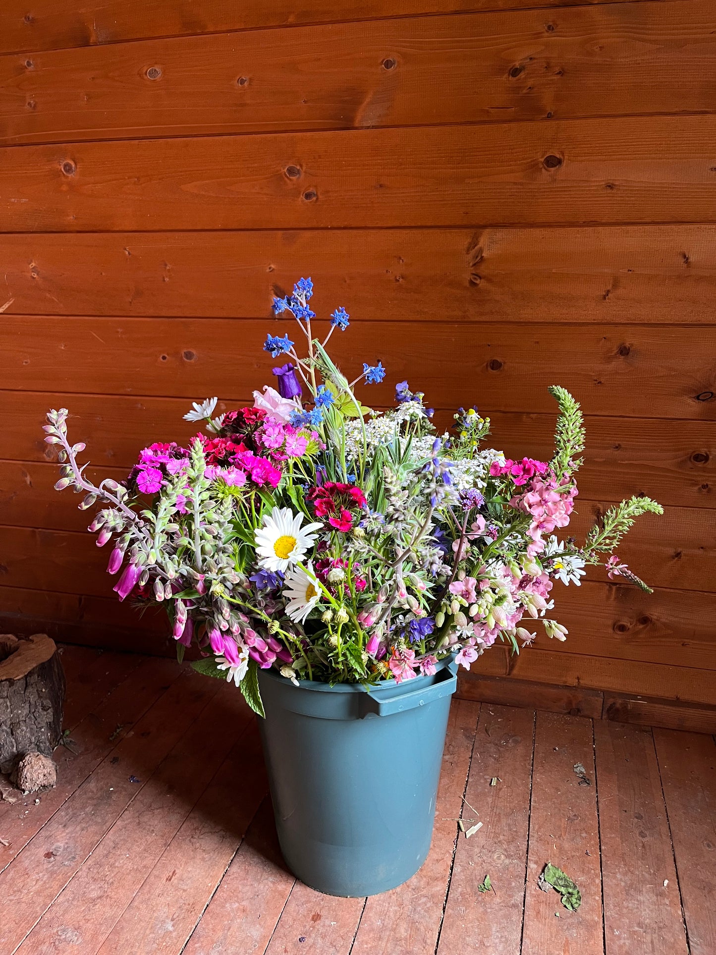 DIY wedding & arranger’s buckets