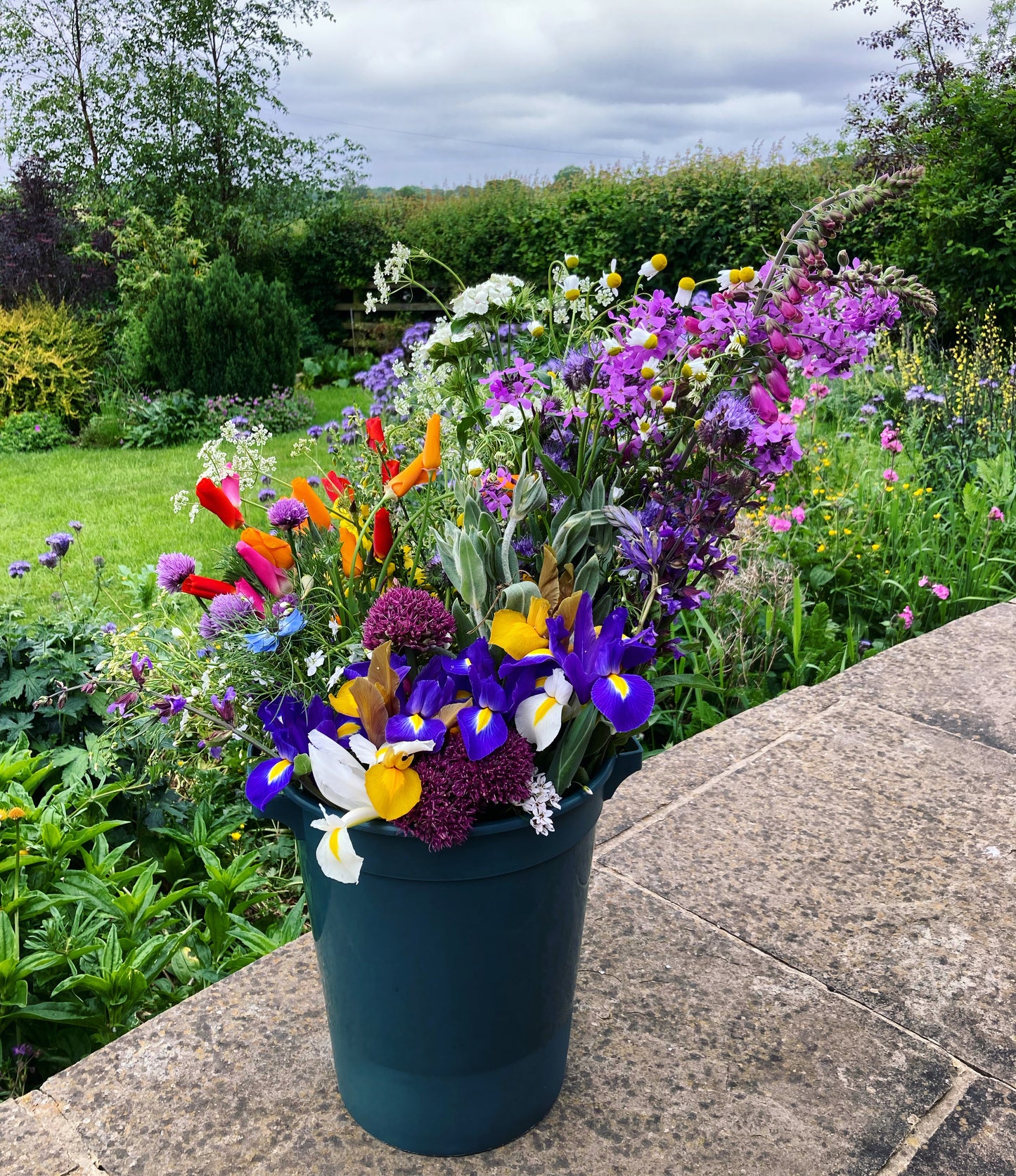 DIY wedding & arranger’s buckets